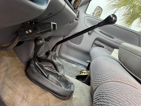 Used 1997 Dodge Ram 3500 Truck 4x4 Regular Cab image 5