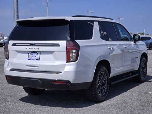 Used 2021 Chevrolet Tahoe Z71 w/ Luxury Package AWD/4WD image 7