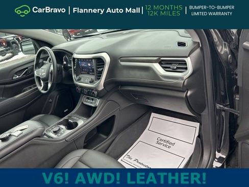 Certified 2023 GMC Acadia SLT w/ Preferred Package image 30