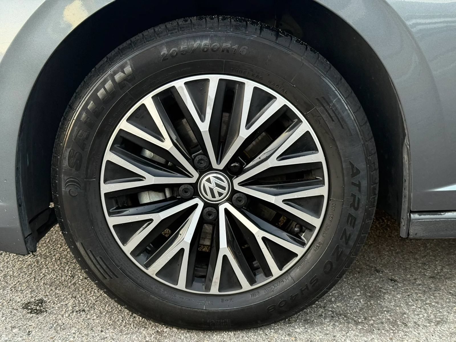 Used 2021 Volkswagen Jetta SE FWD image 8