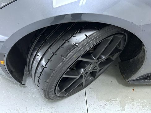 Used 2014 Chevrolet Corvette Stingray Coupe image 19