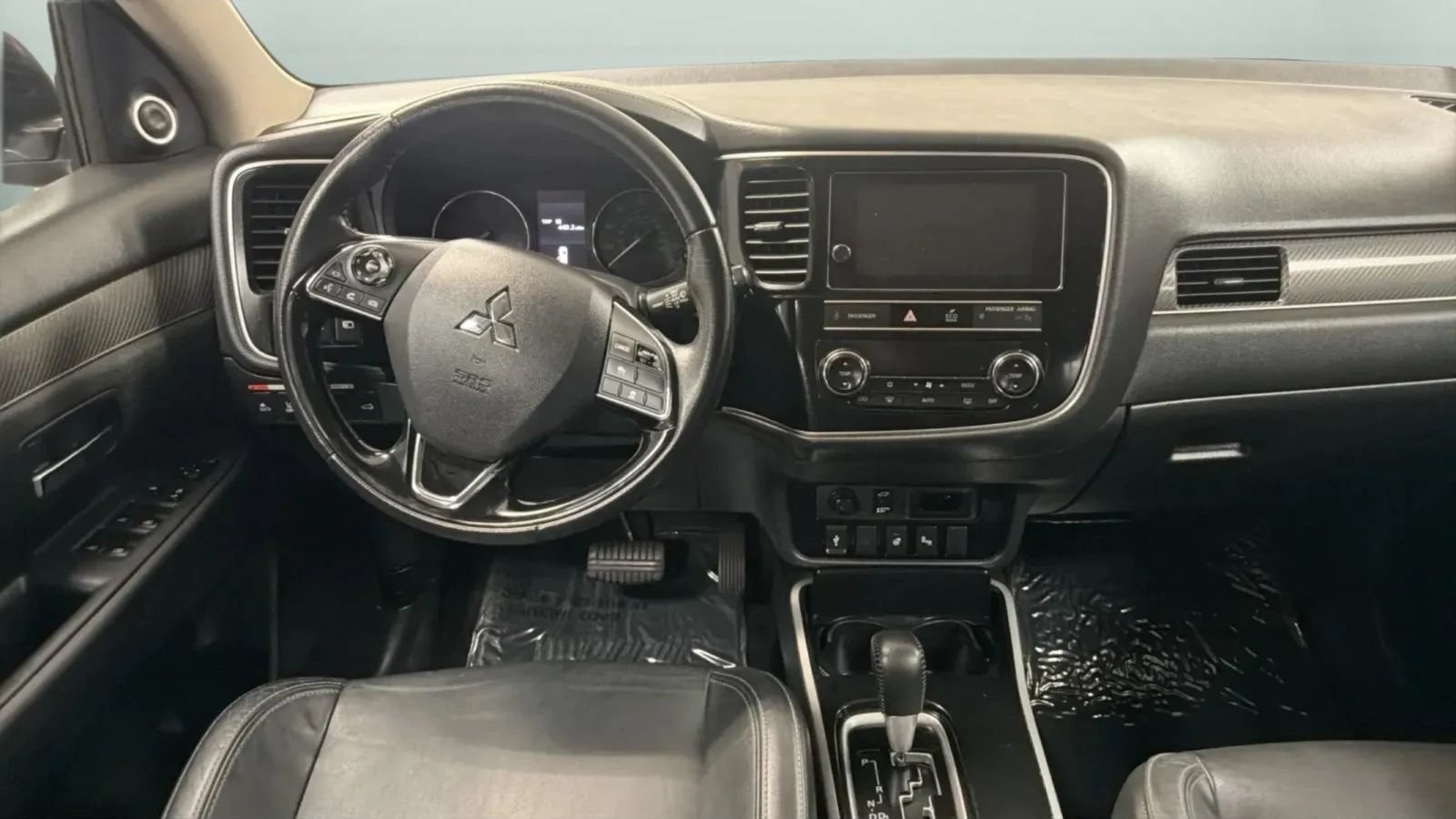 Used 2019 Mitsubishi Outlander SEL AWD/4WD image 10