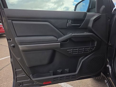 New 2026 Toyota Tacoma SR5 AWD/4WD image 17
