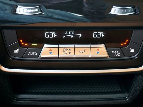 Used 2026 BMW X5 xDrive40i w/ Premium Package image 14