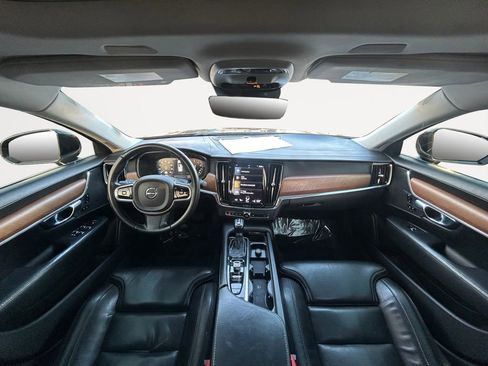 Used 2018 Volvo S90 T6 Inscription image 14