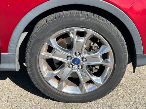 Used 2015 Ford Escape SE w/ Equipment Group 201A AWD/4WD image 18