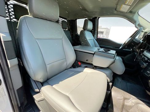 New 2025 Ford F350 XL w/ XL Chrome Package image 17