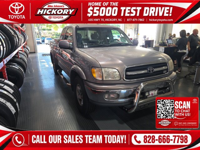 Used 2000 Toyota Tundra Limited RWD image 1
