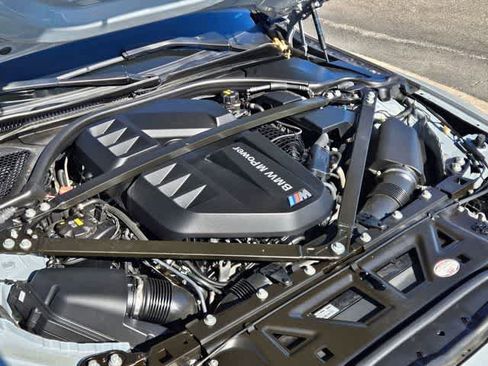 Used 2022 BMW M4 Coupe image 14