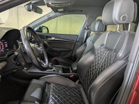 Used 2018 Audi SQ5 Prestige w/ Prestige Package image 4