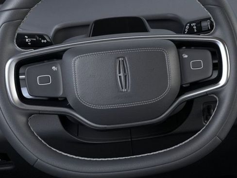 New 2025 Lincoln Navigator L Reserve w/ Jet Appearance Package image 12