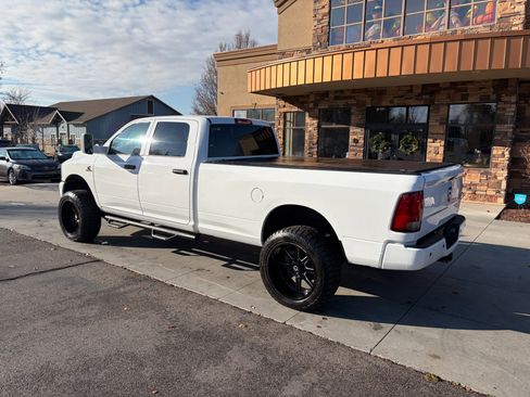 Used 2017 RAM 3500 Tradesman w/ Chrome Appearance Group image 22