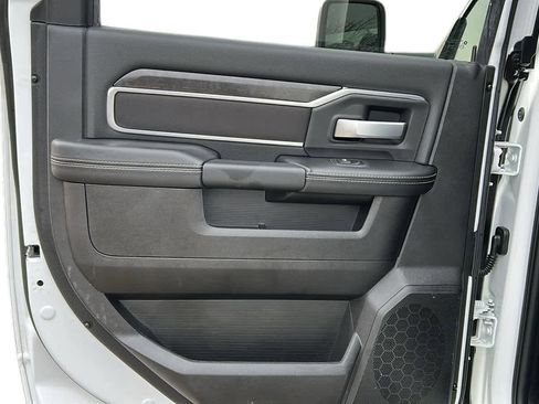 Certified 2024 RAM 2500 Big Horn w/ Night Edition image 21