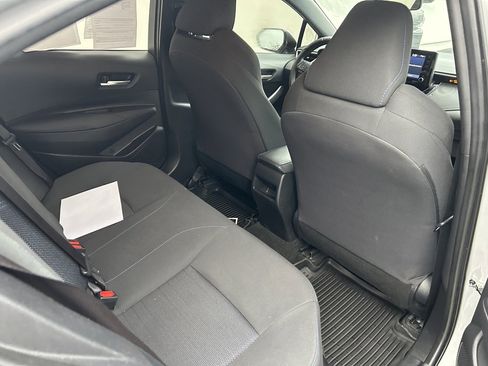 Used 2022 Toyota Corolla SE image 11