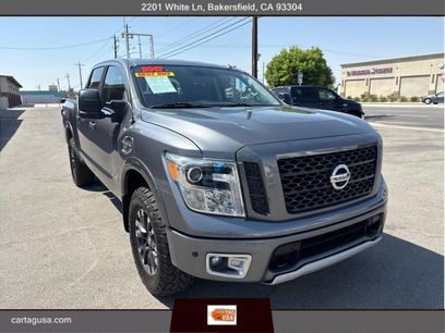 Used 2017 Nissan Titan PRO-4X w/ Pro-4x Convenience Package