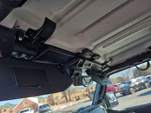 Used 2024 Jeep Wrangler Sport S image 25