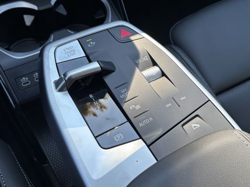 Used 2026 BMW X1 xDrive28i w/ M Sport Package image 29