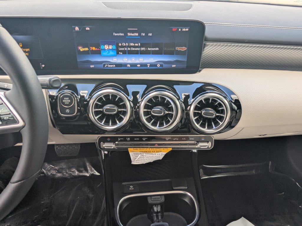 Certified 2026 Mercedes-Benz CLA 250 image 5