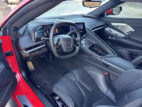 Used 2023 Chevrolet Corvette Stingray Premium Conv w/ Z51 Performance Package image 9