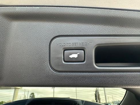 Used 2024 Acura MDX SH-AWD w/ Advance Package image 24