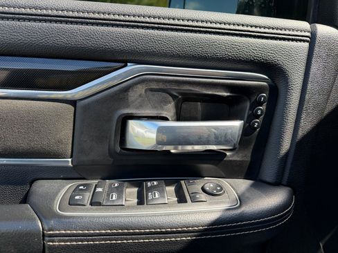 Used 2022 RAM 2500 Laramie AWD/4WD image 25