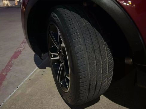 Used 2015 Ford Explorer Sport image 31