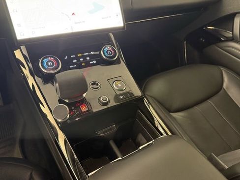 Certified 2023 Land Rover Range Rover Sport SE Dynamic image 23