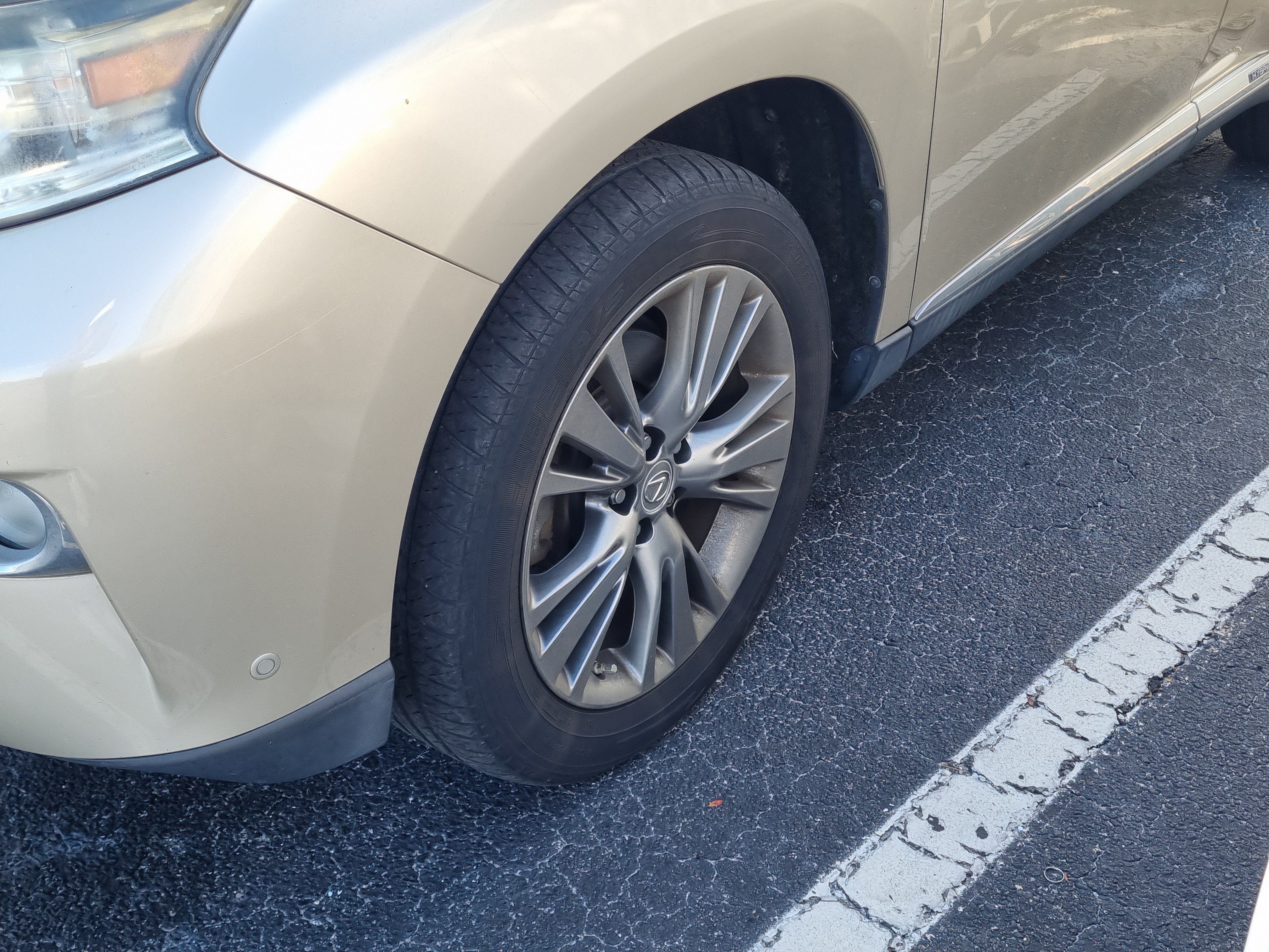 Used 2013 Lexus RX 450h FWD w/ Navigation Pkg image 5