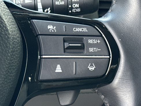 Certified 2024 Honda Pilot Touring image 38