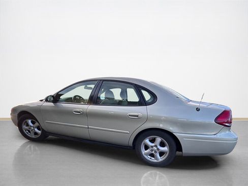 Used 2004 Ford Taurus SE image 7
