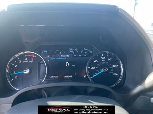 Used 2022 Ford F250 Lariat w/ Black Appearance Package image 17