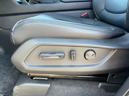 New 2026 Honda Pilot Touring image 12