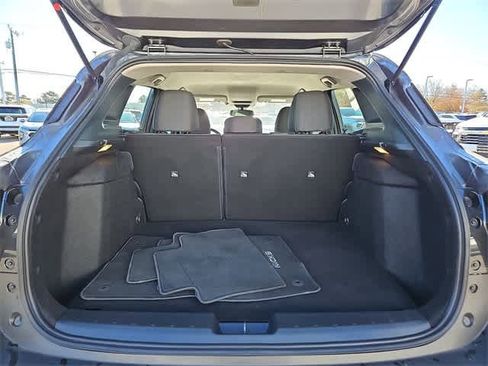 Used 2025 Nissan Kicks S image 29