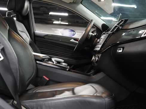 Used 2019 Mercedes-Benz GLE 43 AMG 4MATIC Coupe image 43