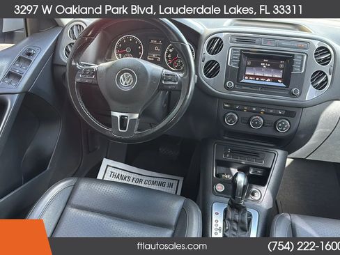 Used 2016 Volkswagen Tiguan S image 31