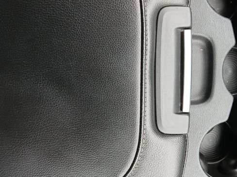 Used 2024 RAM 3500 Tradesman w/ Chrome Appearance Group image 27