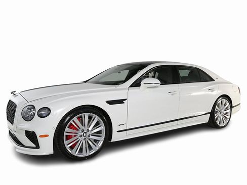Used 2025 Bentley Flying Spur Plug-In Hybrid image 10