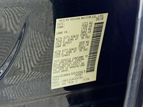 Used 2019 Nissan Titan SV w/ SV Convenience Package image 32