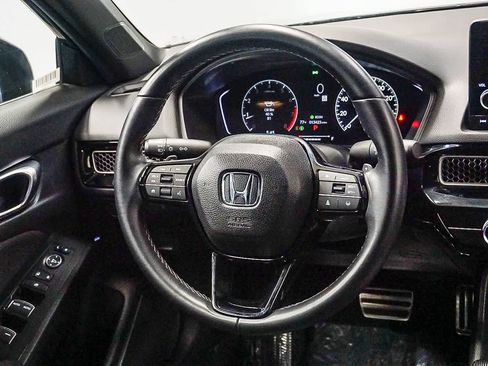 Used 2025 Honda Civic Sport image 16
