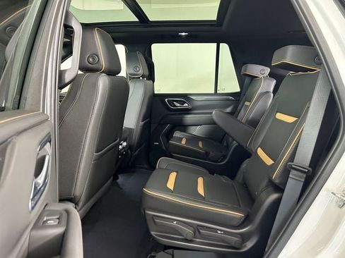 Used 2024 GMC Yukon AT4 w/ Technology Package AWD/4WD image 26
