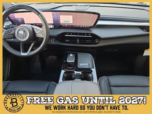 New 2027 Buick Enclave Avenir w/ LPO, Floor Liner Package FWD image 11