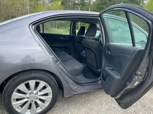 Used 2014 Honda Accord EX image 24