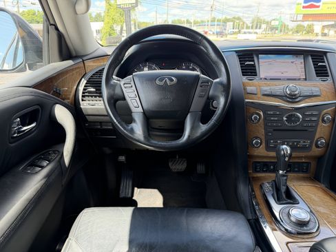 Used 2014 INFINITI QX80 4WD w/ Theater Package image 20