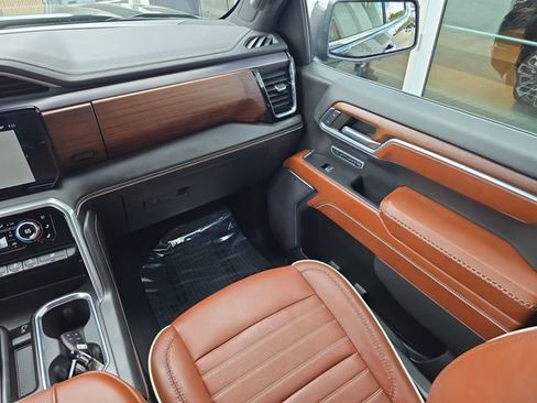 Certified 2023 GMC Sierra 1500 Denali Ultimate AWD/4WD image 13