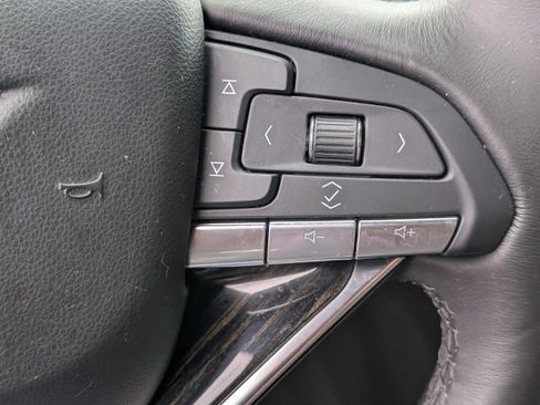 Used 2020 Cadillac XT6 Premium Luxury FWD image 23