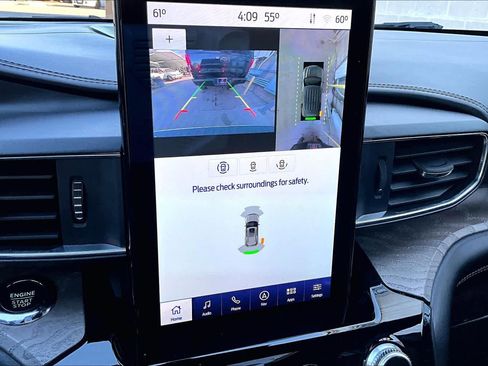 Used 2022 Ford Explorer Platinum w/ Equipment Group 601A image 28