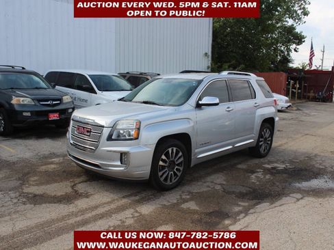 Used 2017 GMC Terrain Denali FWD image 1