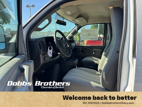 New 2026 Chevrolet Express 2500 w/ Driver Convenience Package RWD image 10