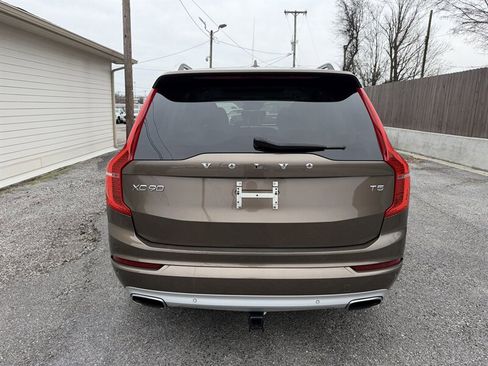 Used 2017 Volvo XC90 T5 Momentum image 9