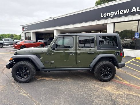 Used 2021 Jeep Wrangler Unlimited Sport AWD/4WD image 9